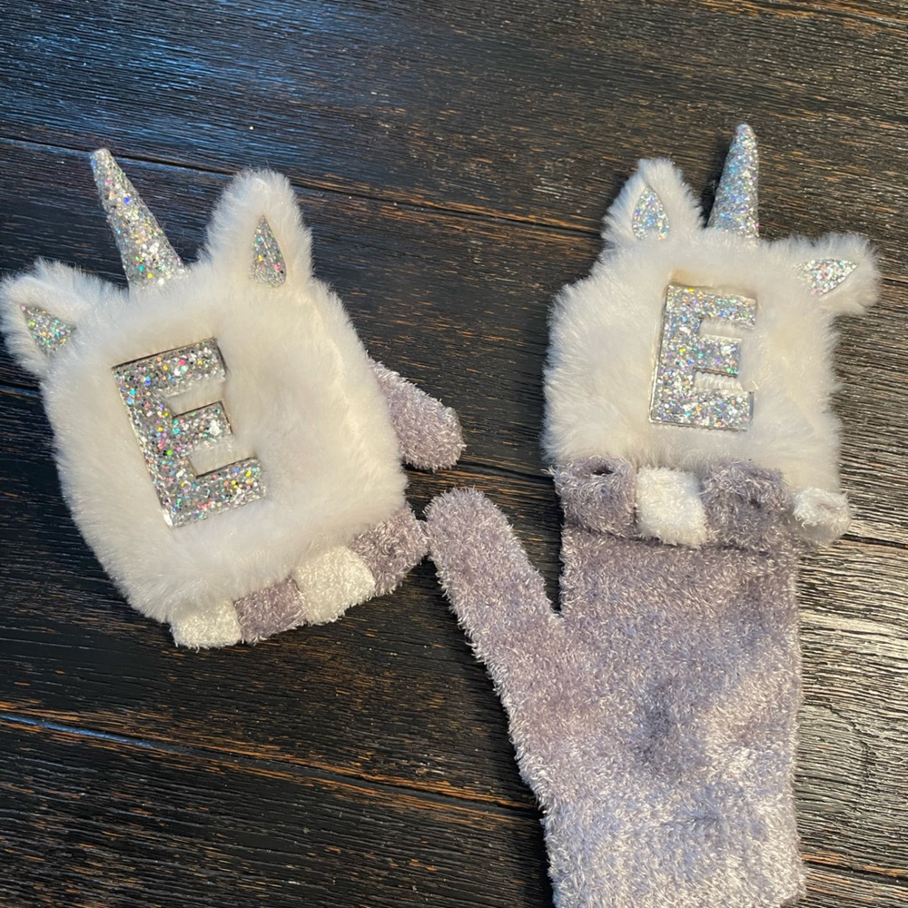 Justice E little girls gloves